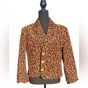 Women’s crop leopard print jacket. Size 16 by Metro Style. Curduroy